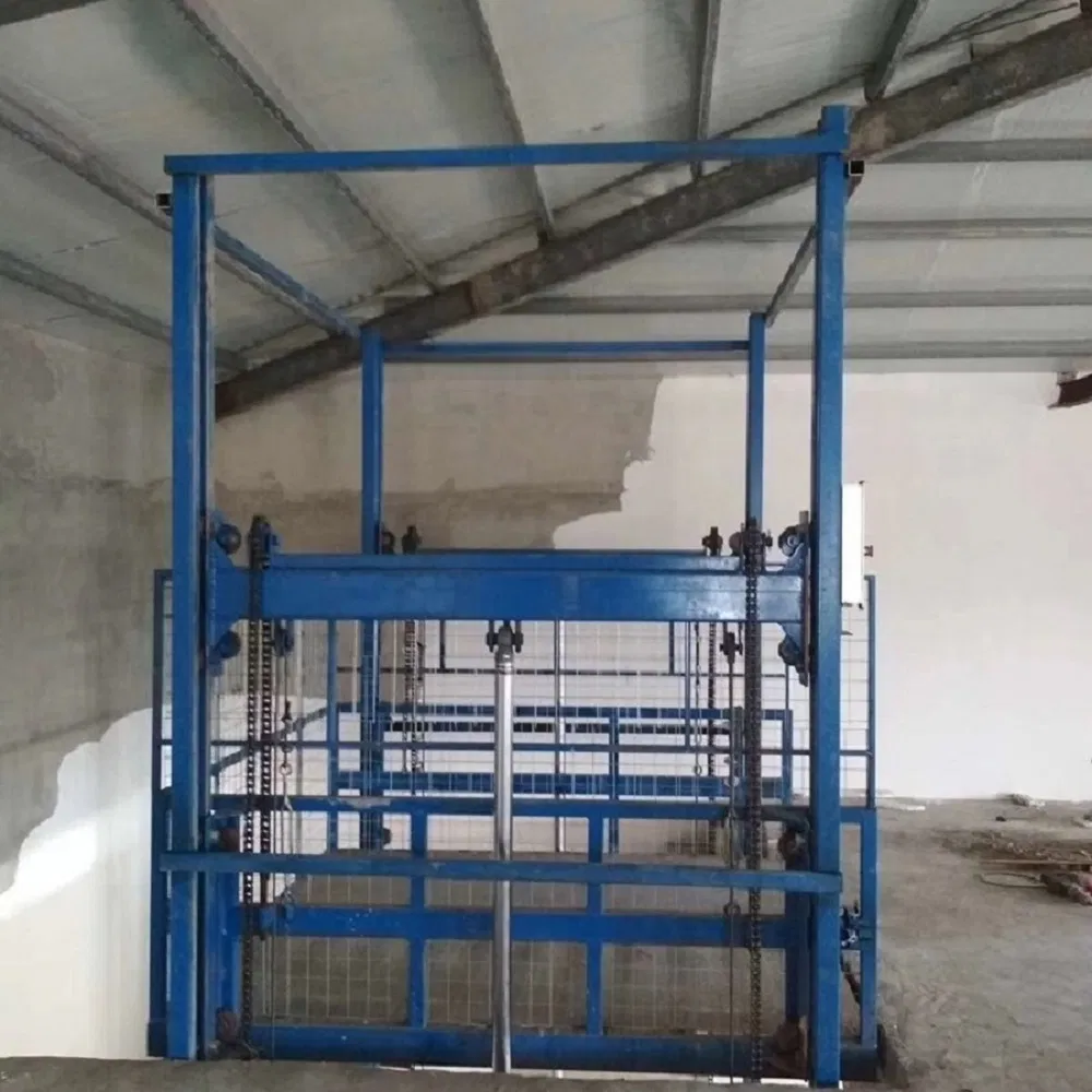 Electric Personnel Lift with Non-Marring Platform for Sensitive Floors