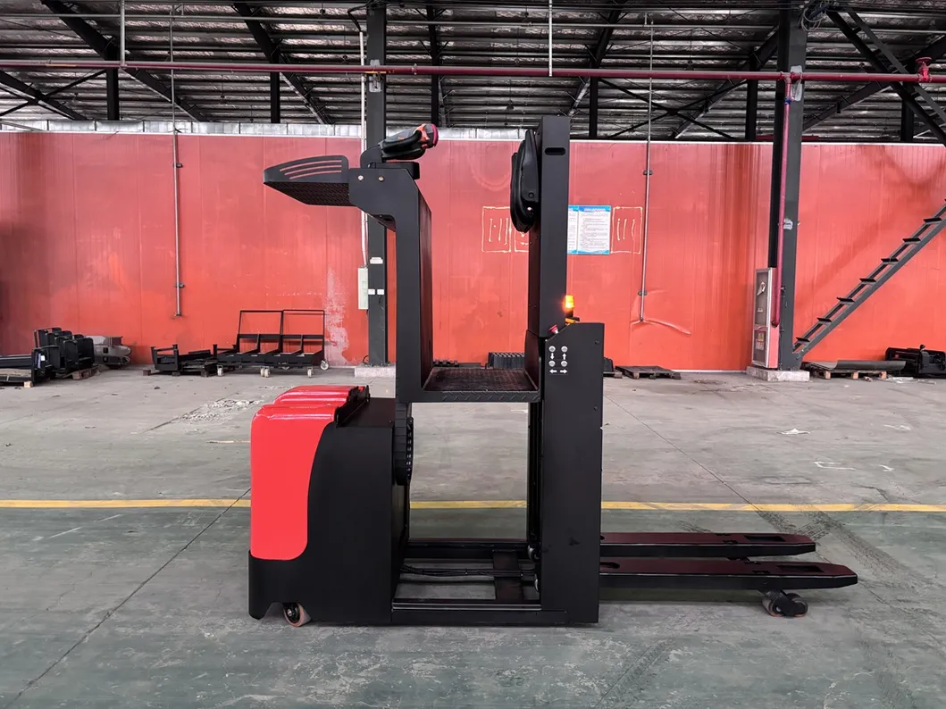 Electric Order Picker Front View