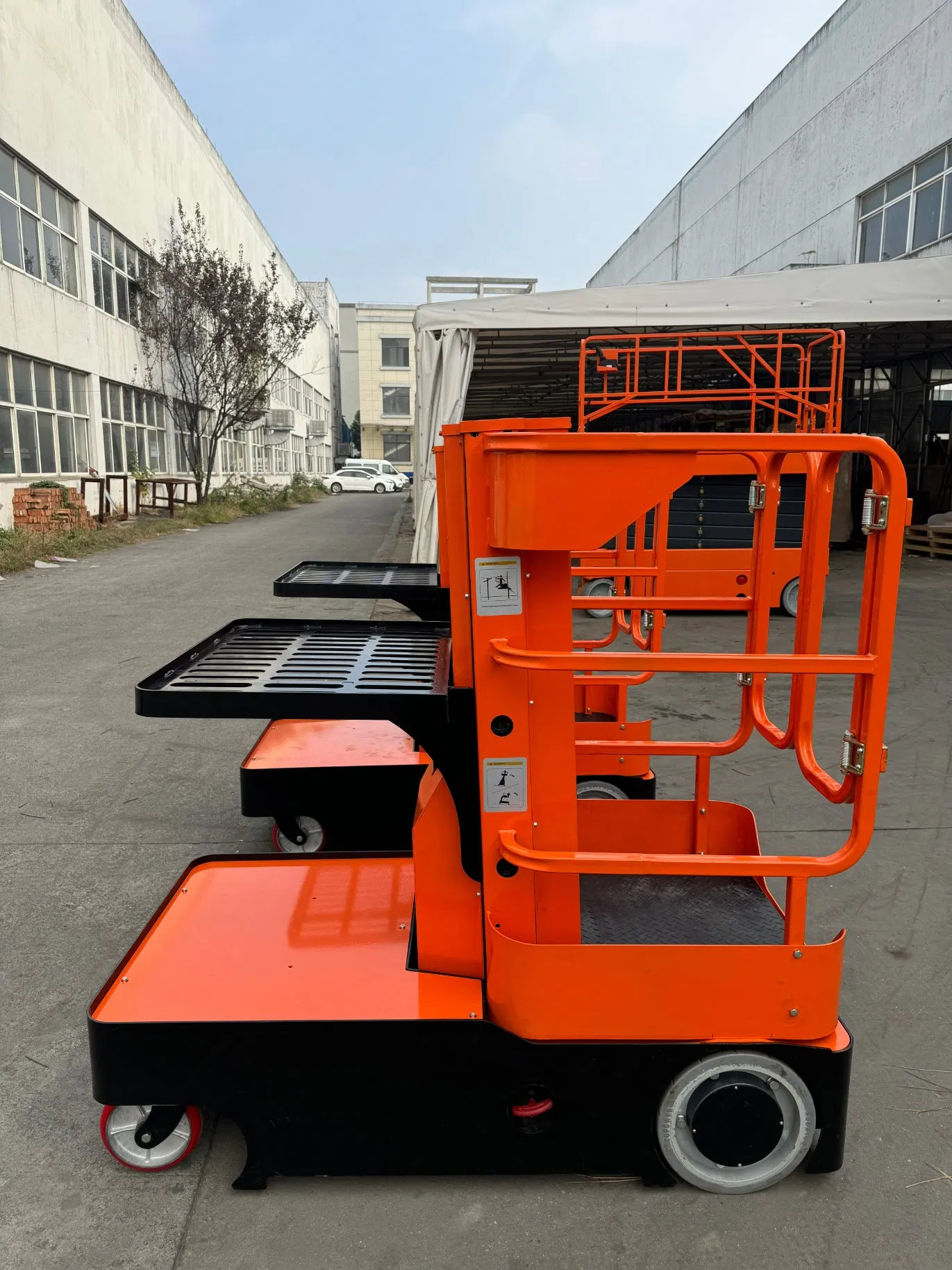 150kg Capacity Warehouse Order Picker Truck / 150kg