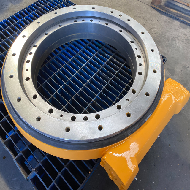 High Capacity Slewing Drive 400kN for Heavy-Duty Vehicle-Mounted and Self-Propelled Aerial Work Platforms