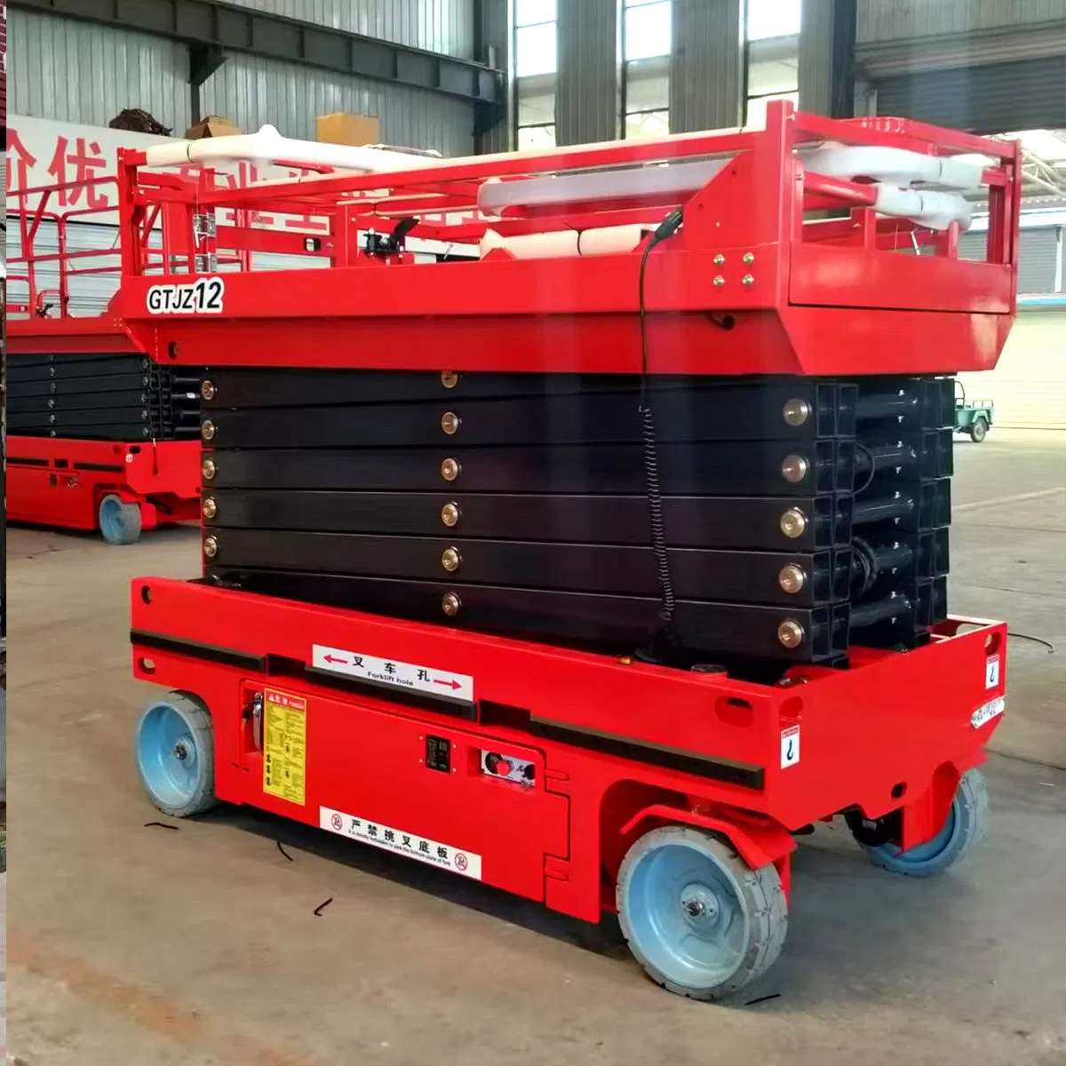 Self-Walking 12 Meter 18 Meter Mobile High-Altitude Scissors Lift Aerial Work Lift Platform