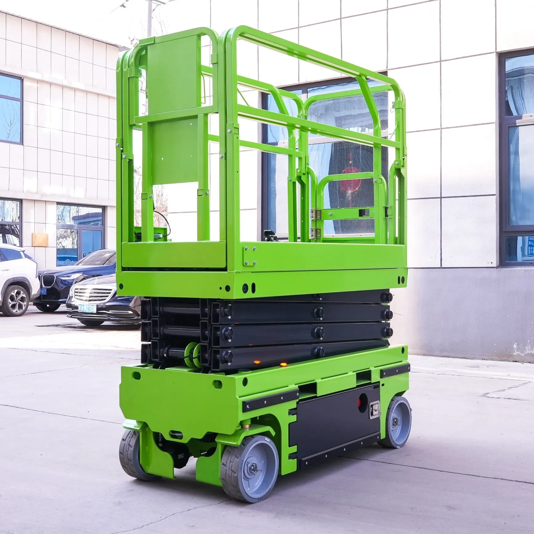 Push-Around Vertical Mast Lifts Platform Height Factory Workshop Hydraulic Lift