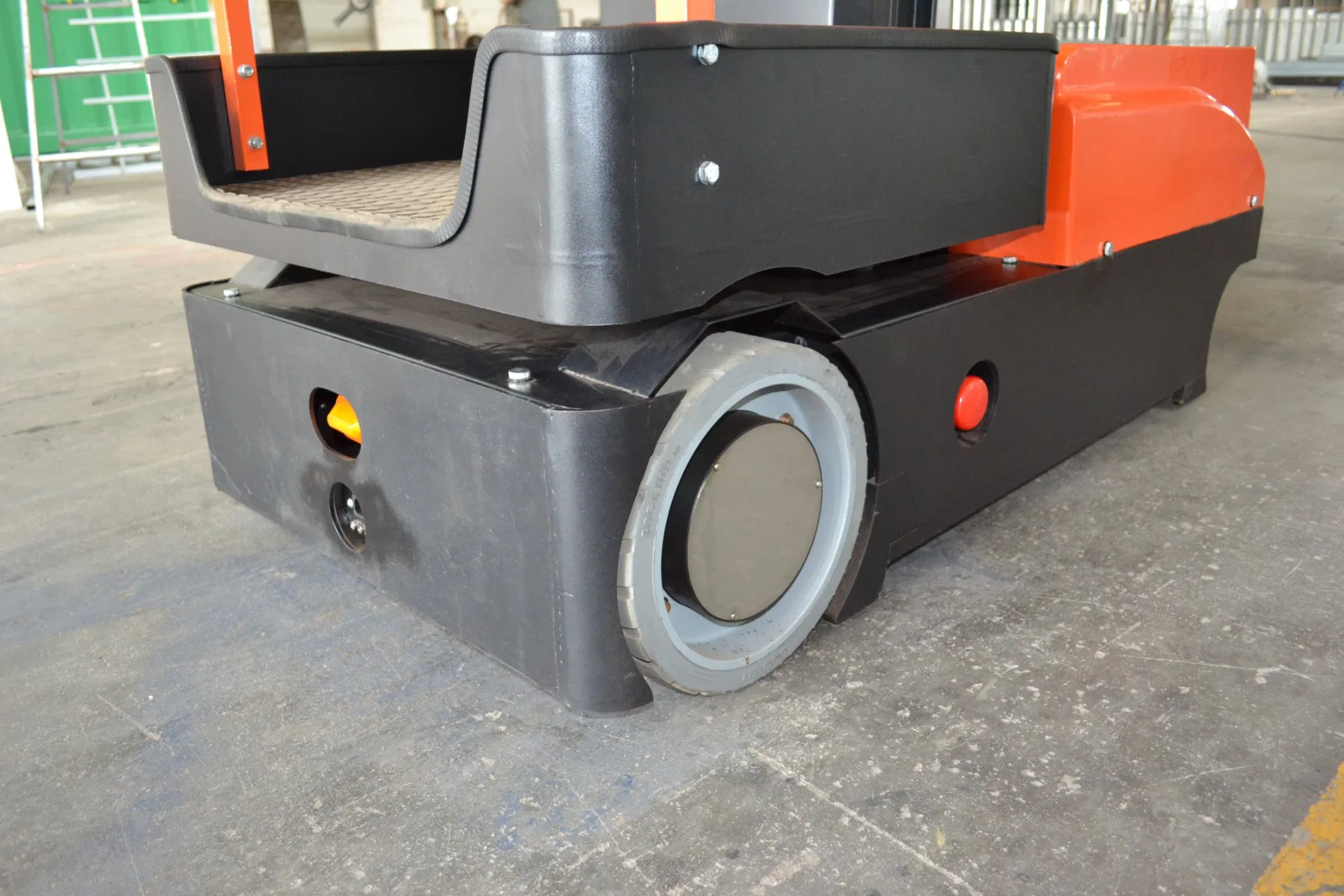 High-Quality Efficient Cost-Effective Versatile Mobile Material Handling Picking Equipment Electric Order Picker Lifts for Warehouse