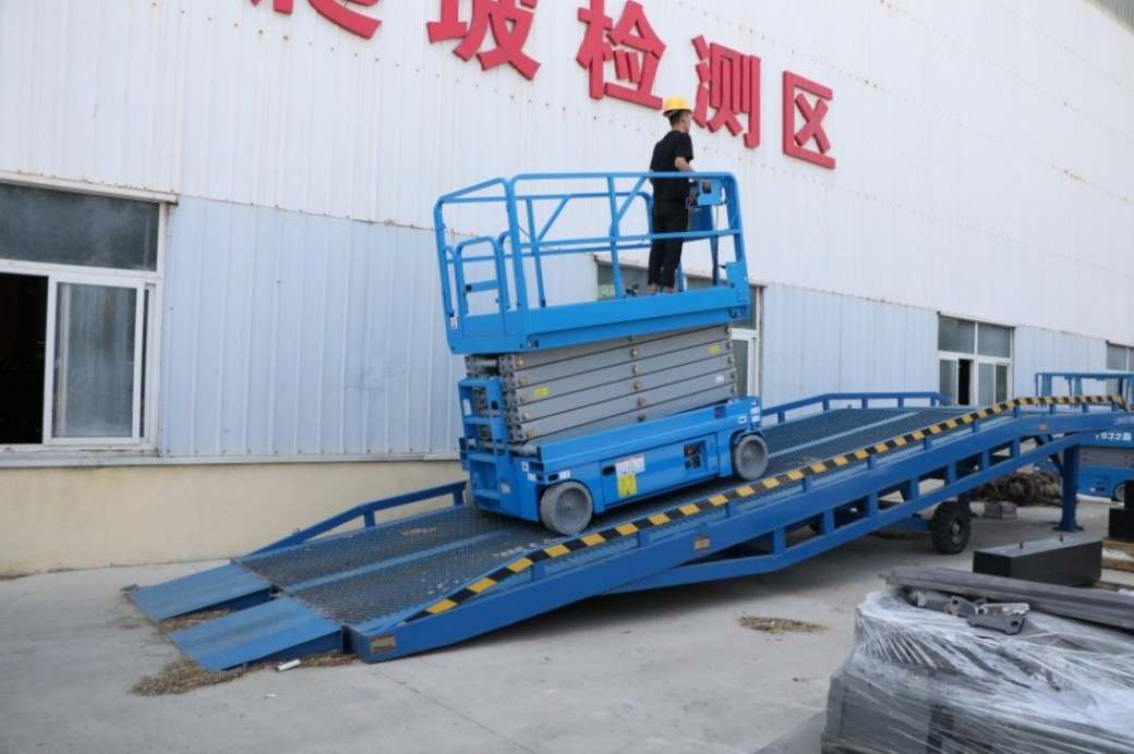 Electric Scissor Lift 6m 8 Meter 10m 12 14 M Lifter Platform Material Handling Portable Hydraulic Cargo Lift