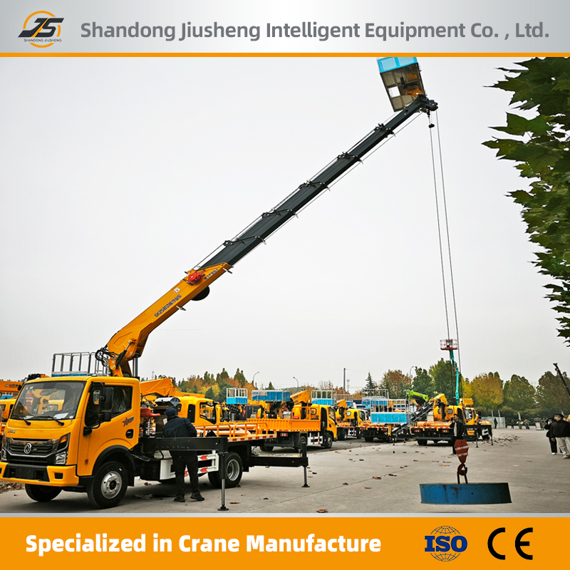 20-40m Adjustable Telescopic Boom Lift with Safety Basket Emergency System Vehicle-Mounted Awp