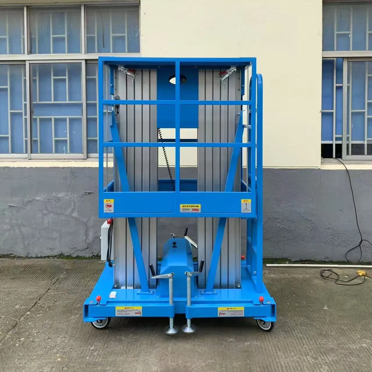 10m Lifting Equipment Double Mast Manual Pushing Vertical Lift