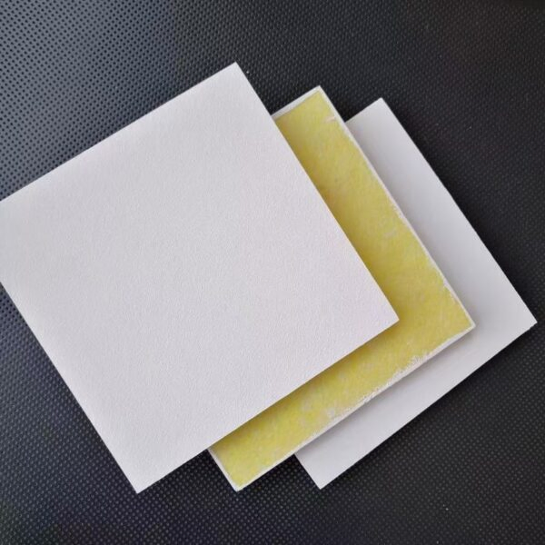 China Factory Price Building Materials Ceiling Wall Decor with Fireproof