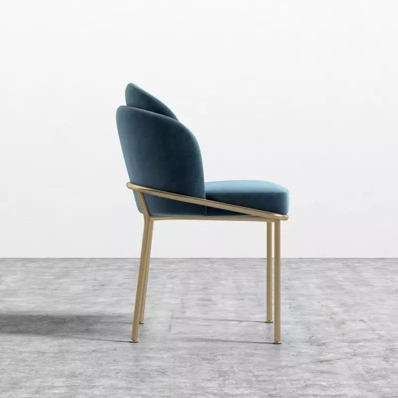 Nordic Vintage Style Metal Leg Blue Velvet Comfortable Padded Backrest Restaurant Furniture Dining Room Chairs