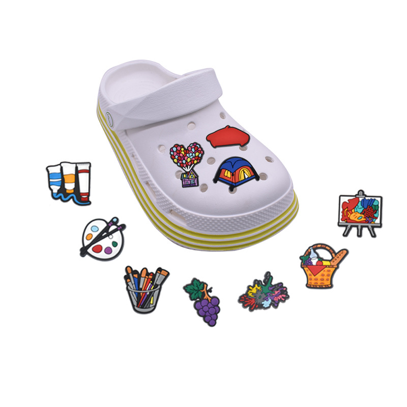 Outdoor Camping Holes Shoes Flower Shoe Buckles PVC Soft Rubber Decorative Buckles Amazon DIY Shoe Accessories in Stock Wholesale