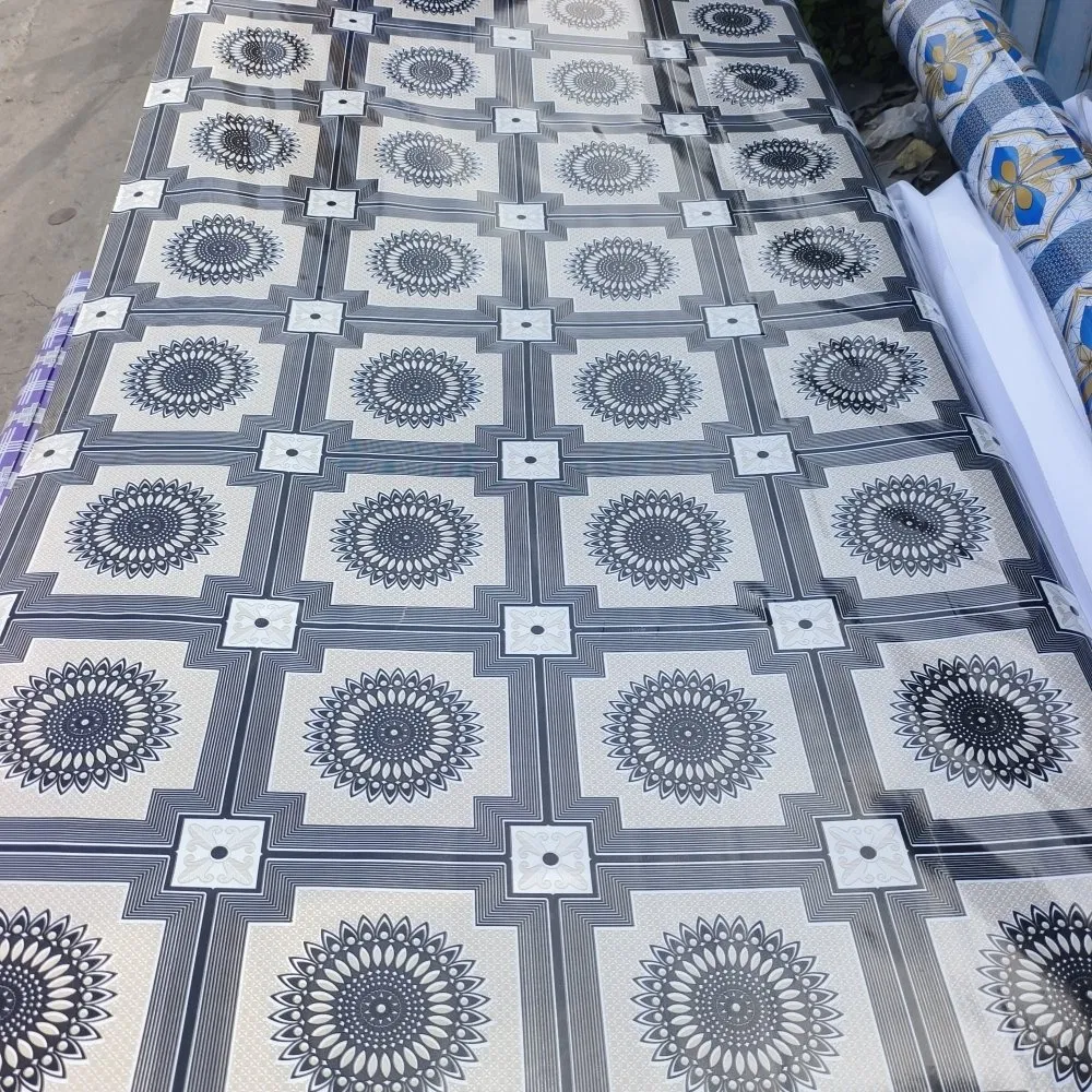 Customized Home Decor Waterproof Laminate PVC Floor Covering with Printed Design