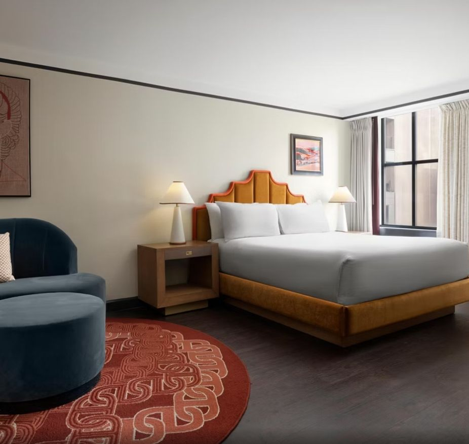 Modern Design Luxury Custom Made Wooden Hotel Bedroom Furniture for 5-Star Hotel