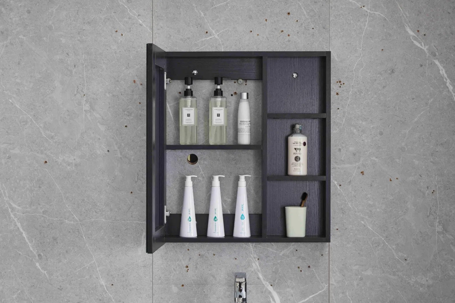 Black Plywood Material Bathroom Furniture with Mirror Cabinet