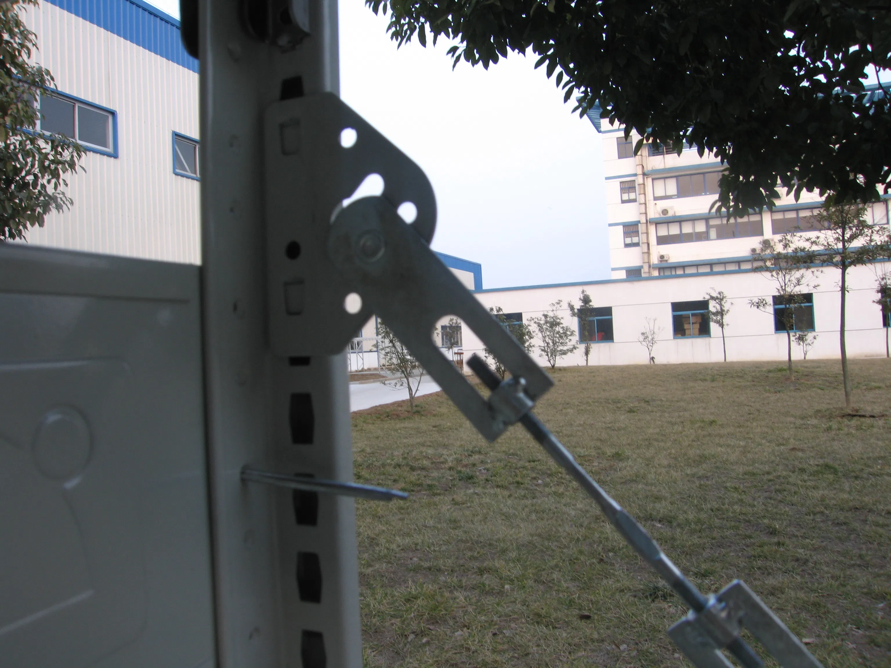 Warehouse Storage T Post Heavy Duty Display Shelving Units