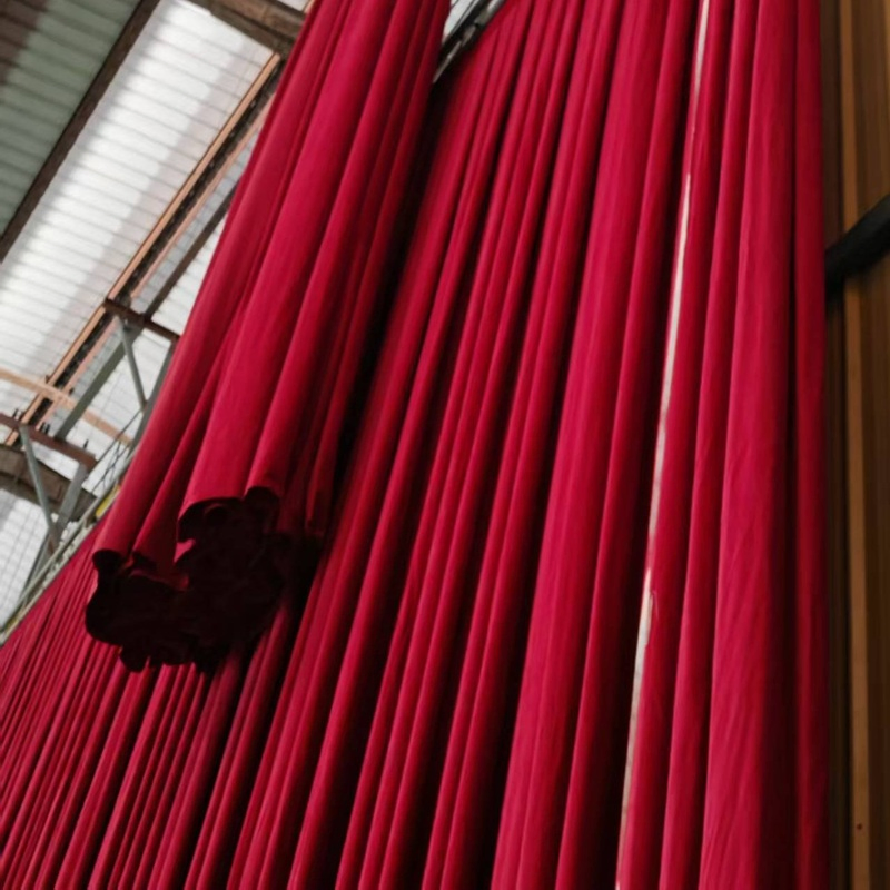 Customized Theater &amp; School &amp; Auditorium Flame-Retardant Stage Blackout Velvet Curtain / Drape