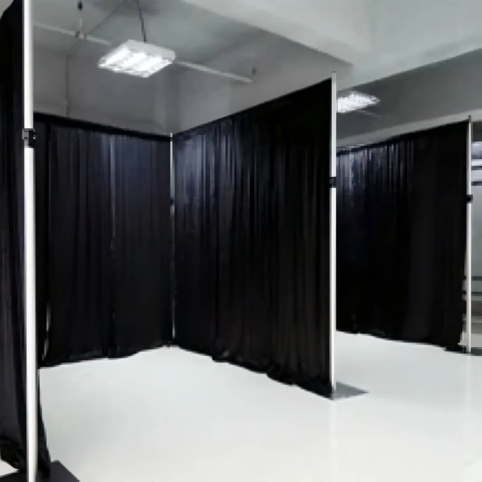 Custom Color Ifr Divider Pipe and Drape Backdrop for Special Events/Weddings