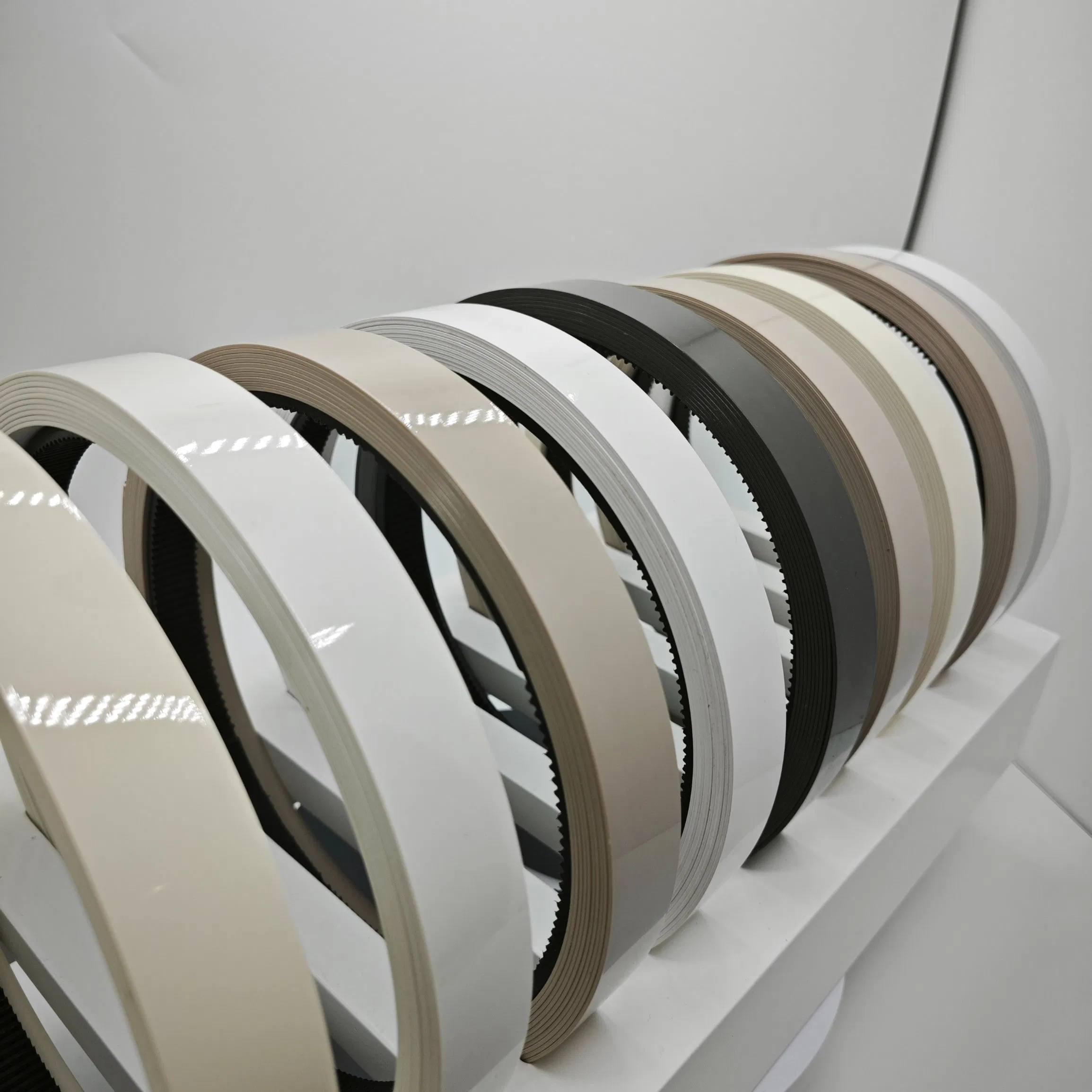 1mm/2mm Furniture PVC Edge Banding Skin-Feel for Modern Smart Home TV Cabinet