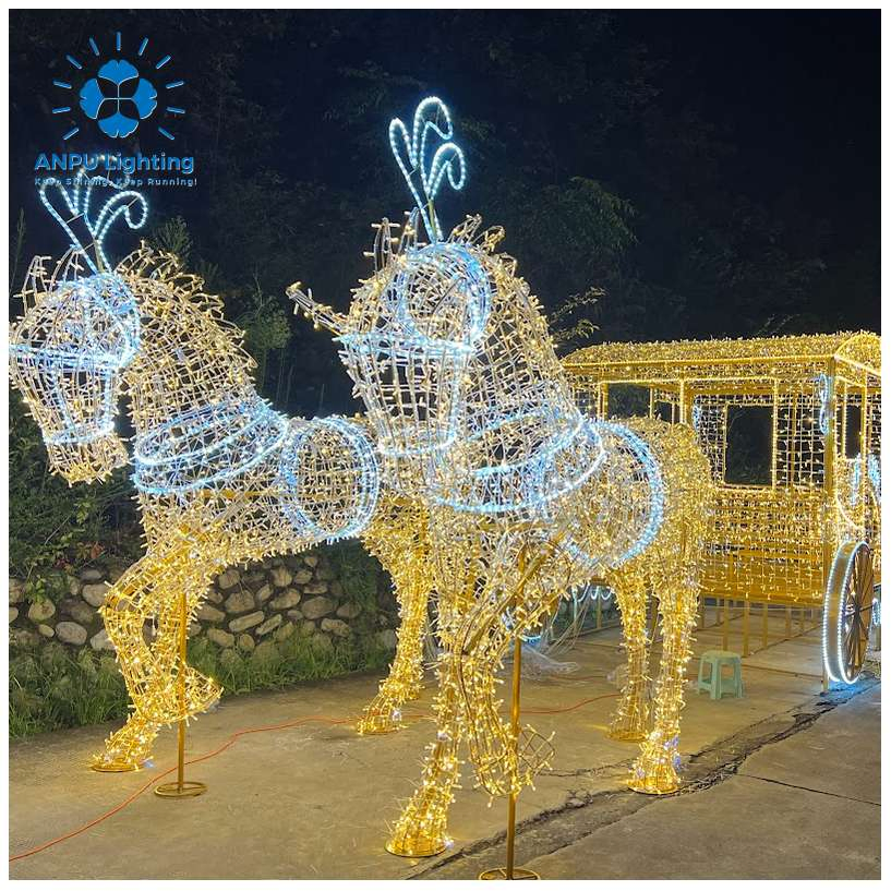 Outdoor Waterproof LED Pumpkin-Shaped Vehicle Pattern Lighting Fixture - an Extremely Attractive Christmas Decorative Lighting Sculpture