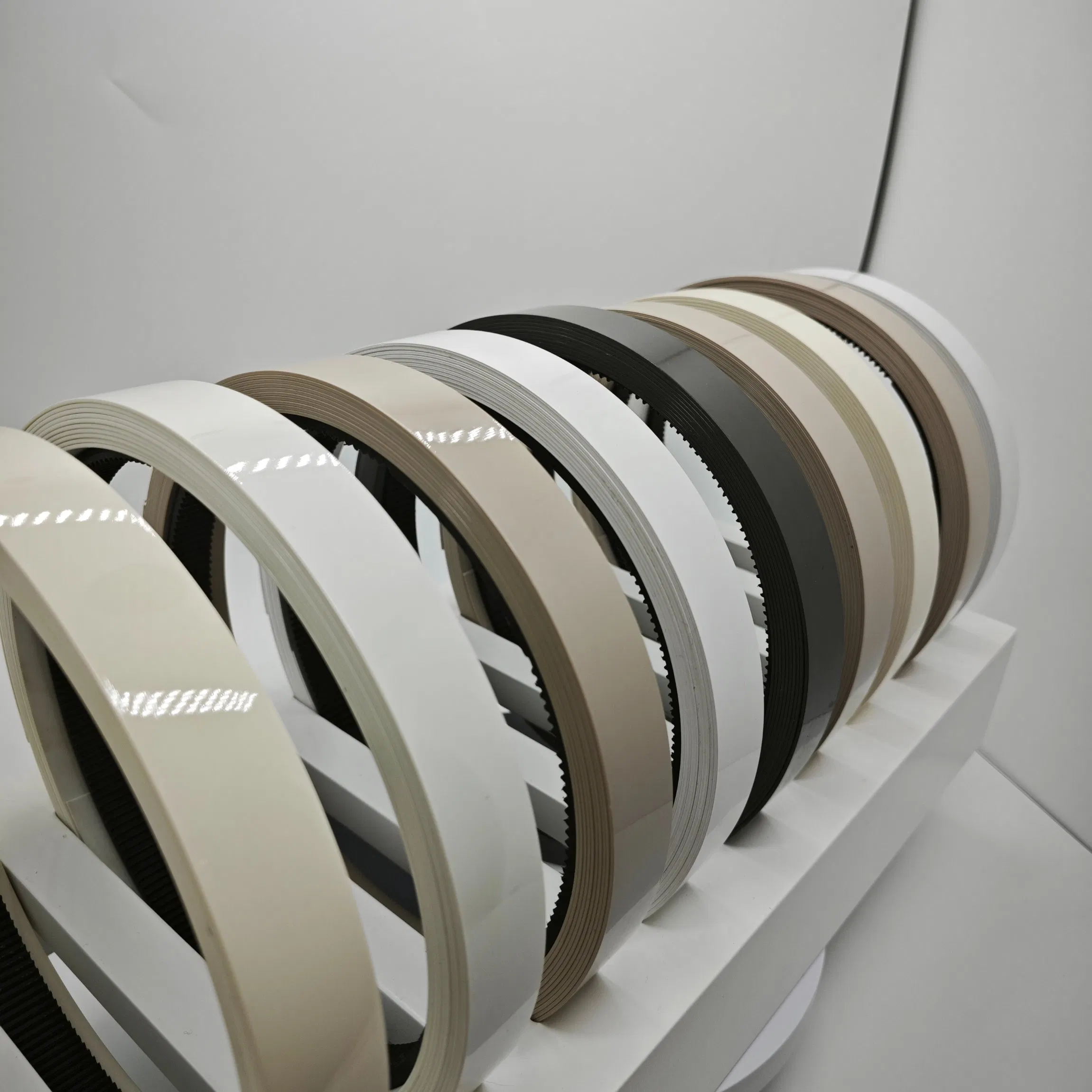 1mm/2mm Furniture PVC Edge Banding Skin-Feel for Modern Smart Home TV Cabinet