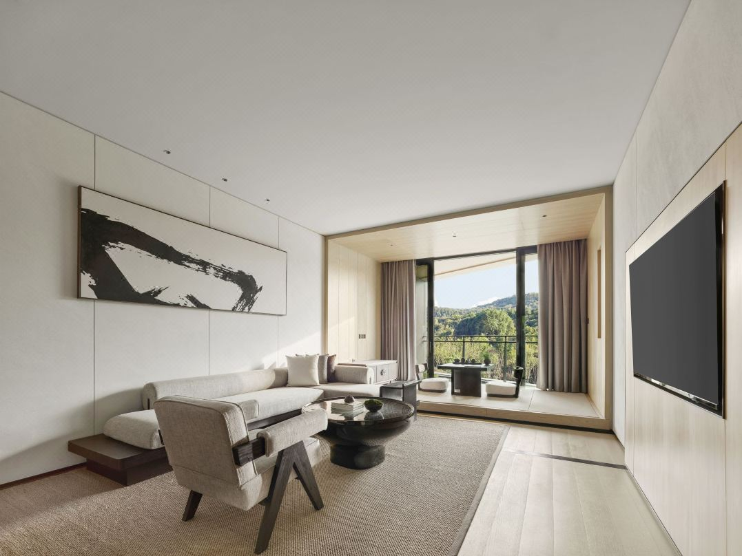 High Quality Solutions Custom Design and Solid Wood Manufacturing Hotel Bedroom Furniture