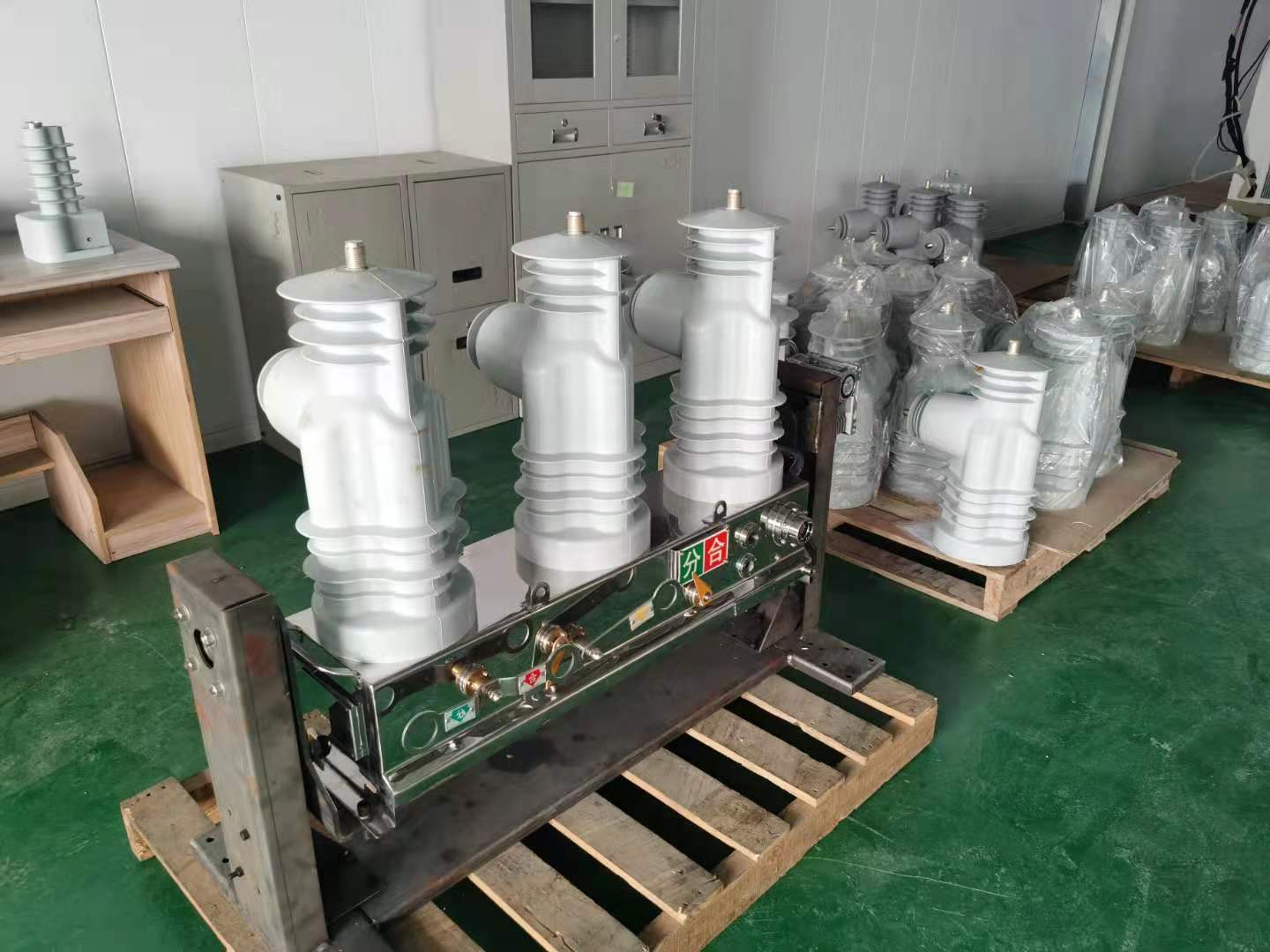 Vacuum Circuit Breaker Technical View