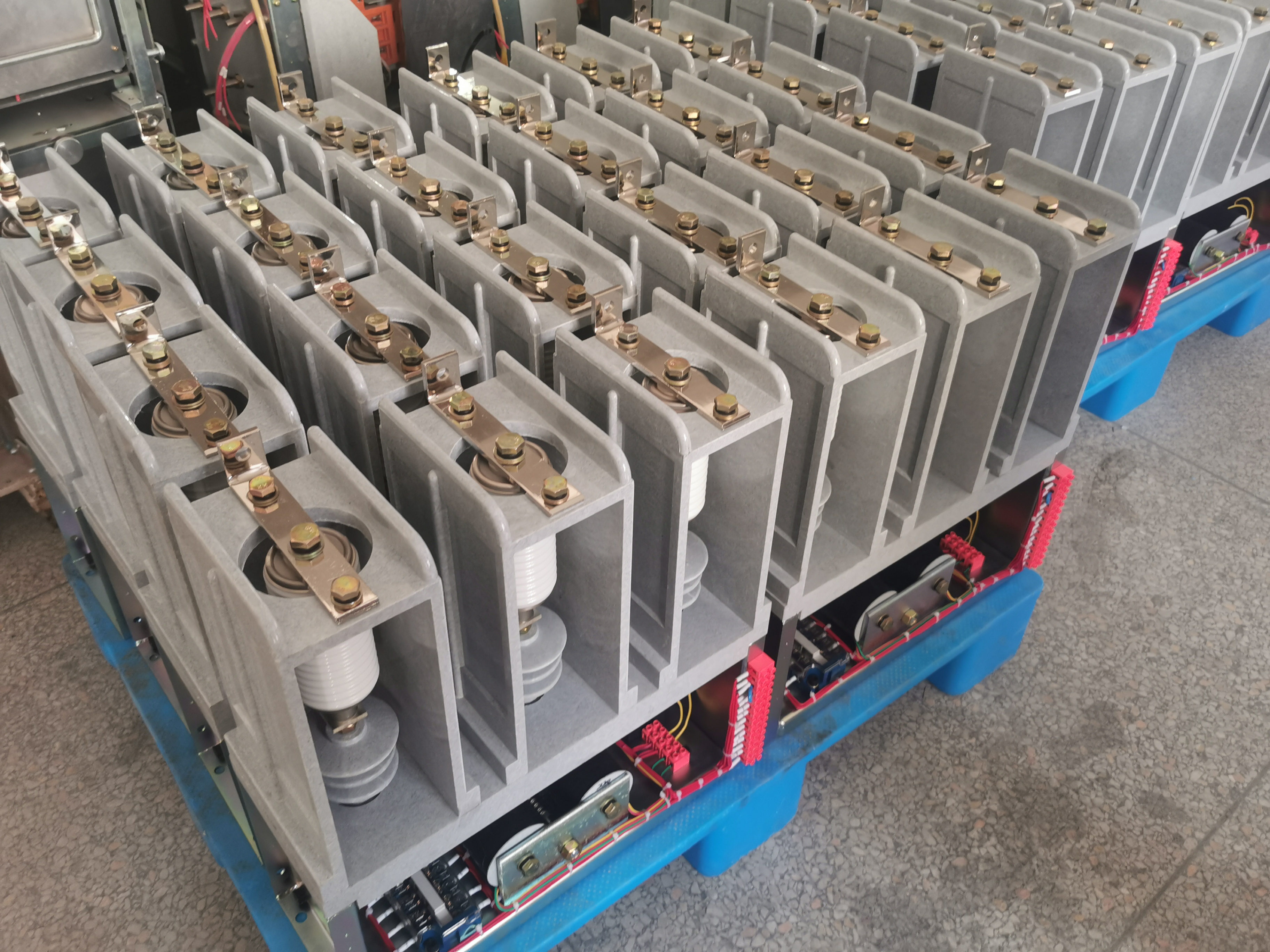 Vacuum Contactor Switch 10KV 15KV 630A 16KA Latching Type VS1-12KV Model Single/Three Phase 50/60Hz