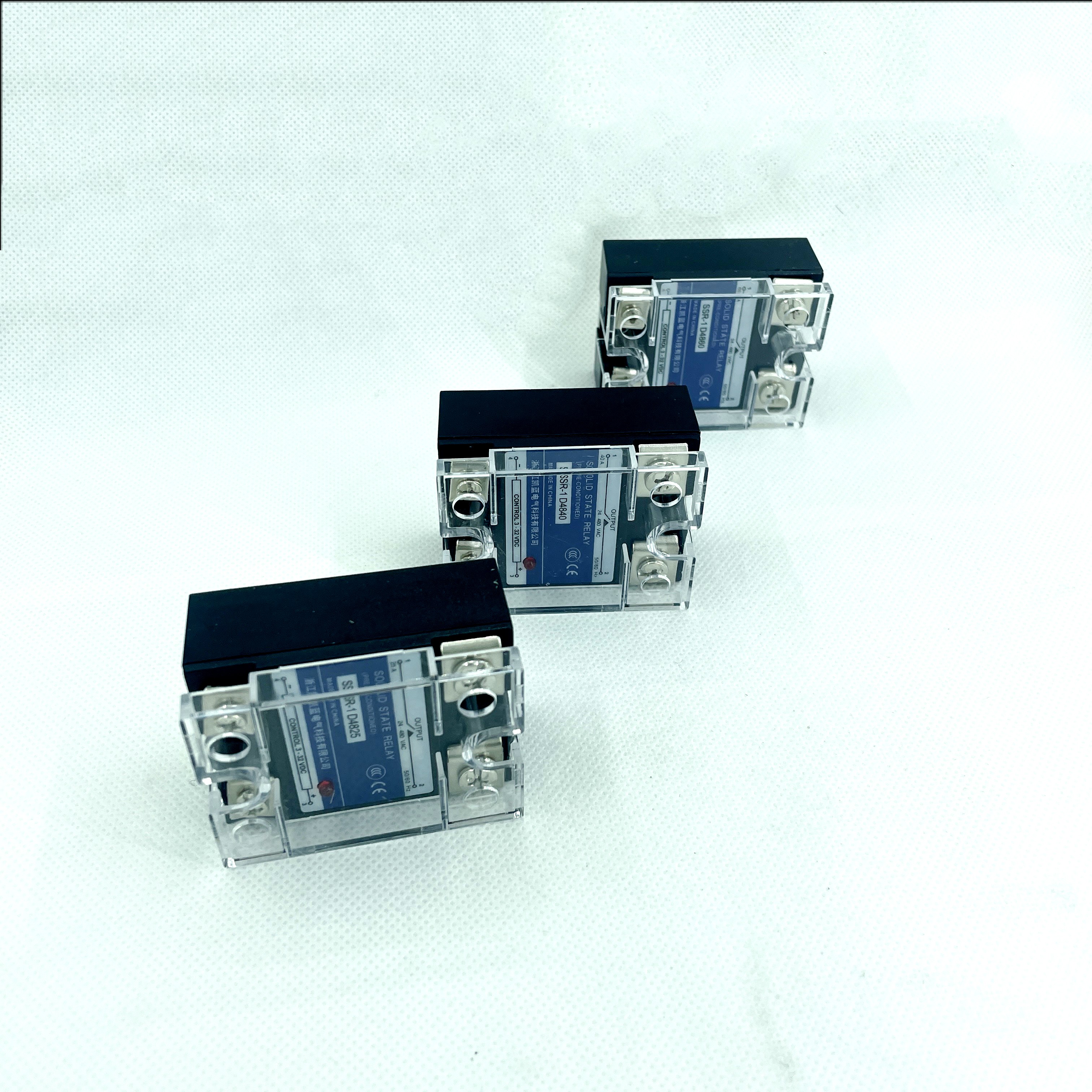 40A-40DA DD VA10A 25A 50A 60A 80A 100A 125A 3-32VDC Solid-state Relay Single-phase Solid-state Relay