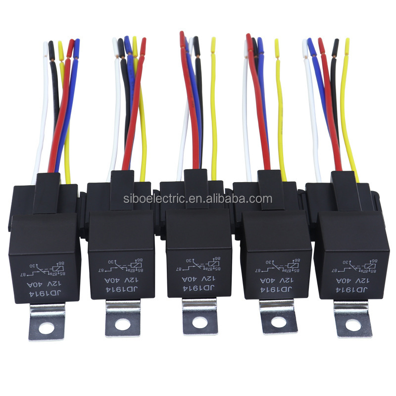 Automotive Relay with Socket