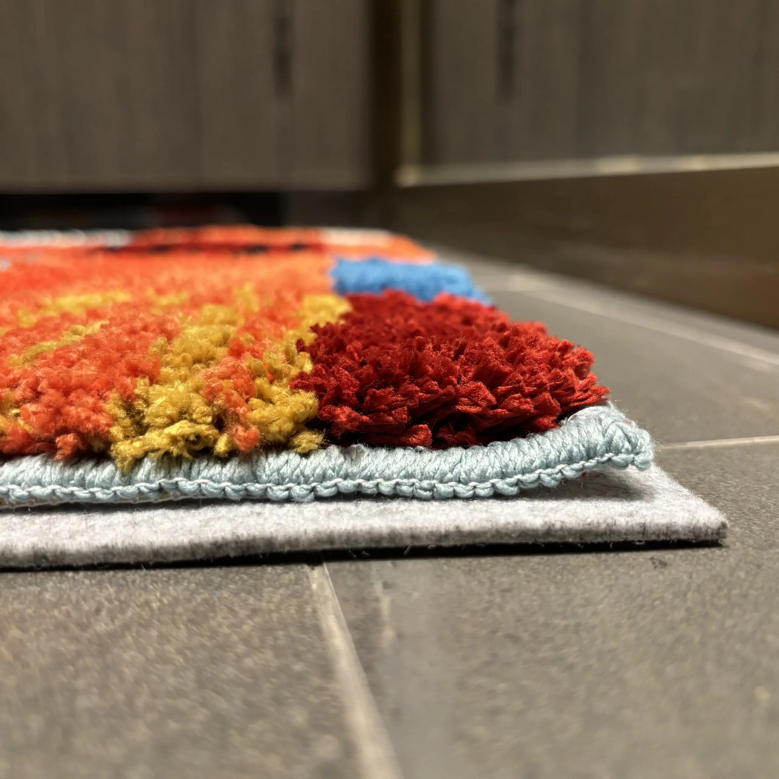 Anti-slip felt rug pad for hard floors