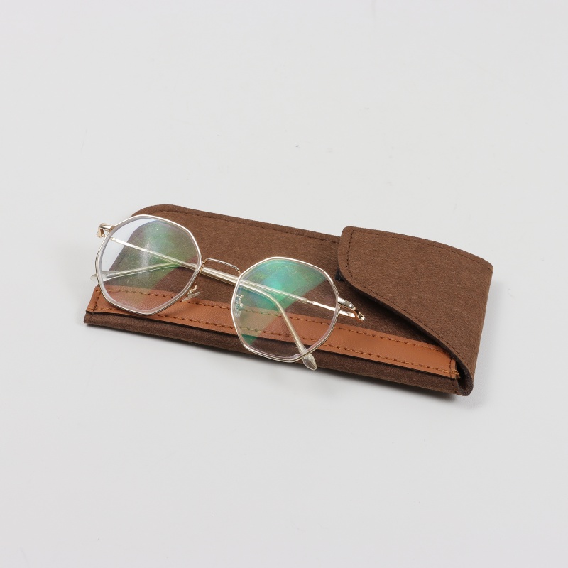 Felt Eyeglasses Pouch Details