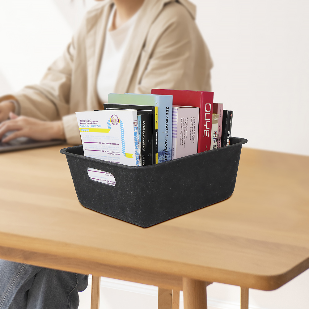 Felt Organizer Usage 3