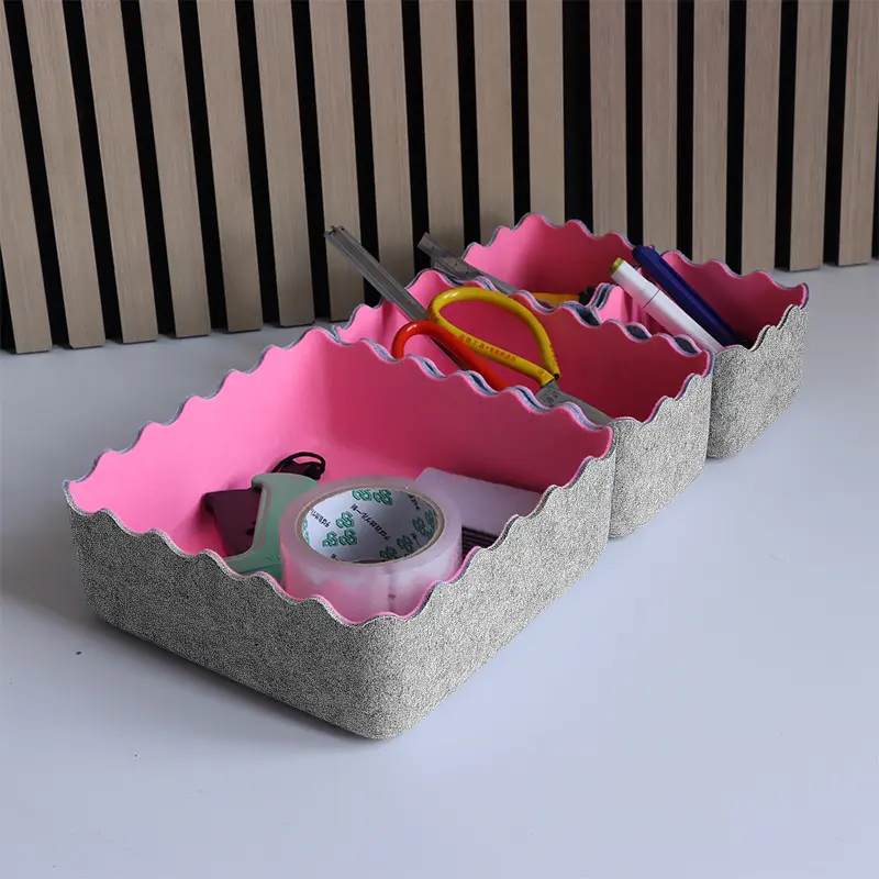 Pink felt storage box view 2