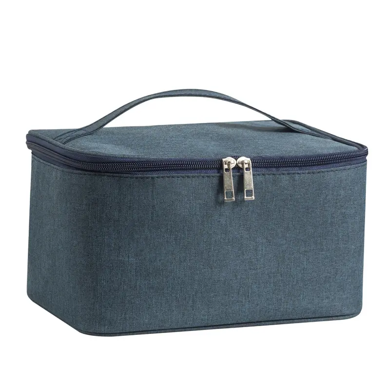 Toiletry Bag Detail 5