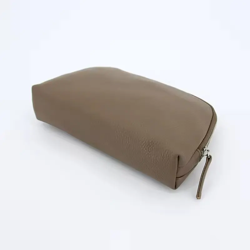 Custom Soft PU Leather Cosmetic Bag Zipper Gift Bag with Embossed Logo Custom Luxury Makeup Cosmetic Organizer Pouch Bags Factories, Service