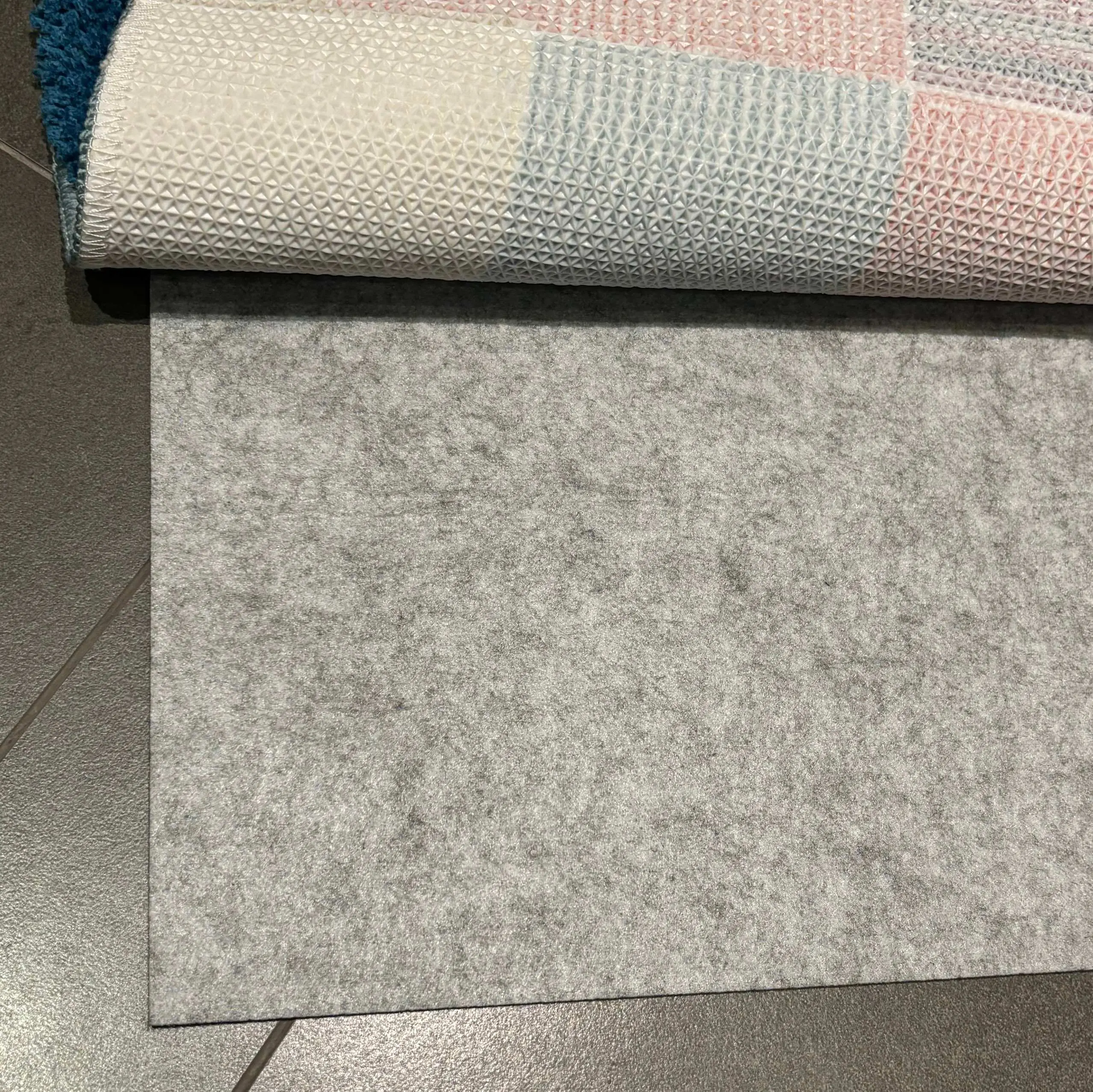 Wholesale Factory Direct Sale Cheap Polyester Felt Non-Slip Rug Pads for Home Use Manufacturers, Manufacturer