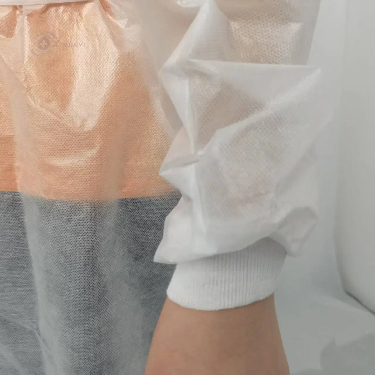 SMS Non-Woven Fabric Medical Isolation Gowns and Surgical Drapes Are Available for Customization.