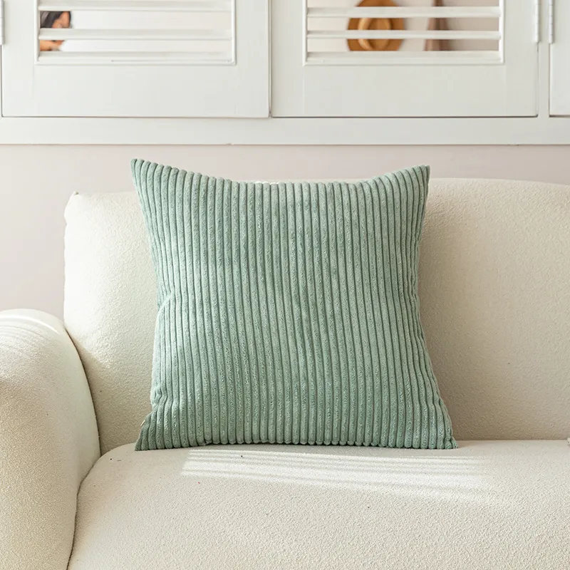 Pillow Cover Detail 4