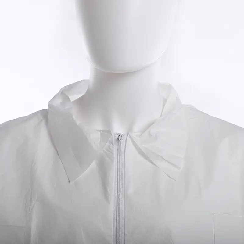 Waterproof and Breathable Disposable Microporous Lab Coat with Zipper for Chemical Protection