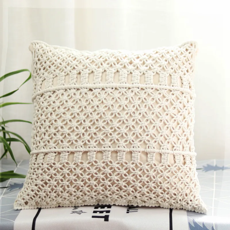 Macrame Pillow Detail 1