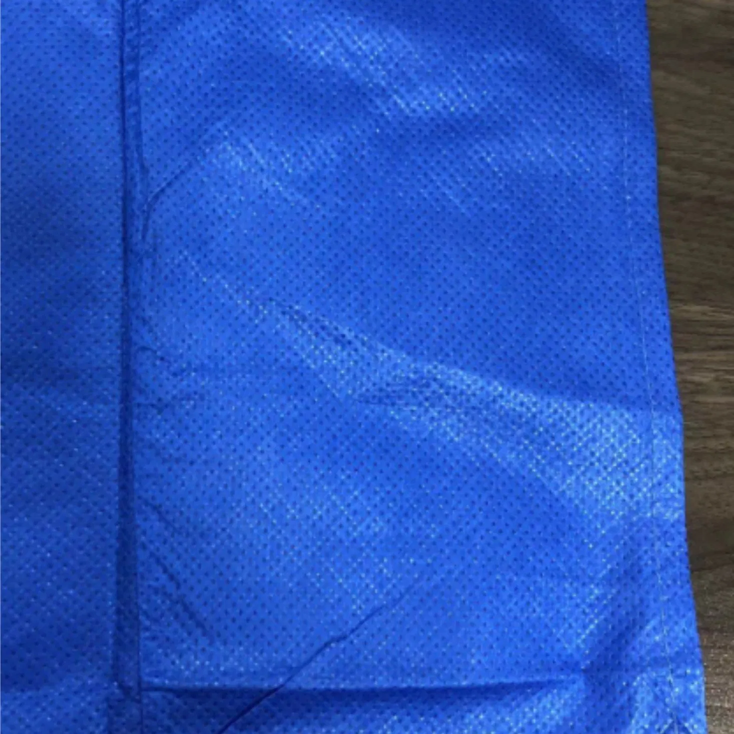 Eco-Friendly Disposable Short Sleeves Non-Woven V-Collar Scrub Suit Lab Coat with CE ISO Certification for Doctor Nurse Use