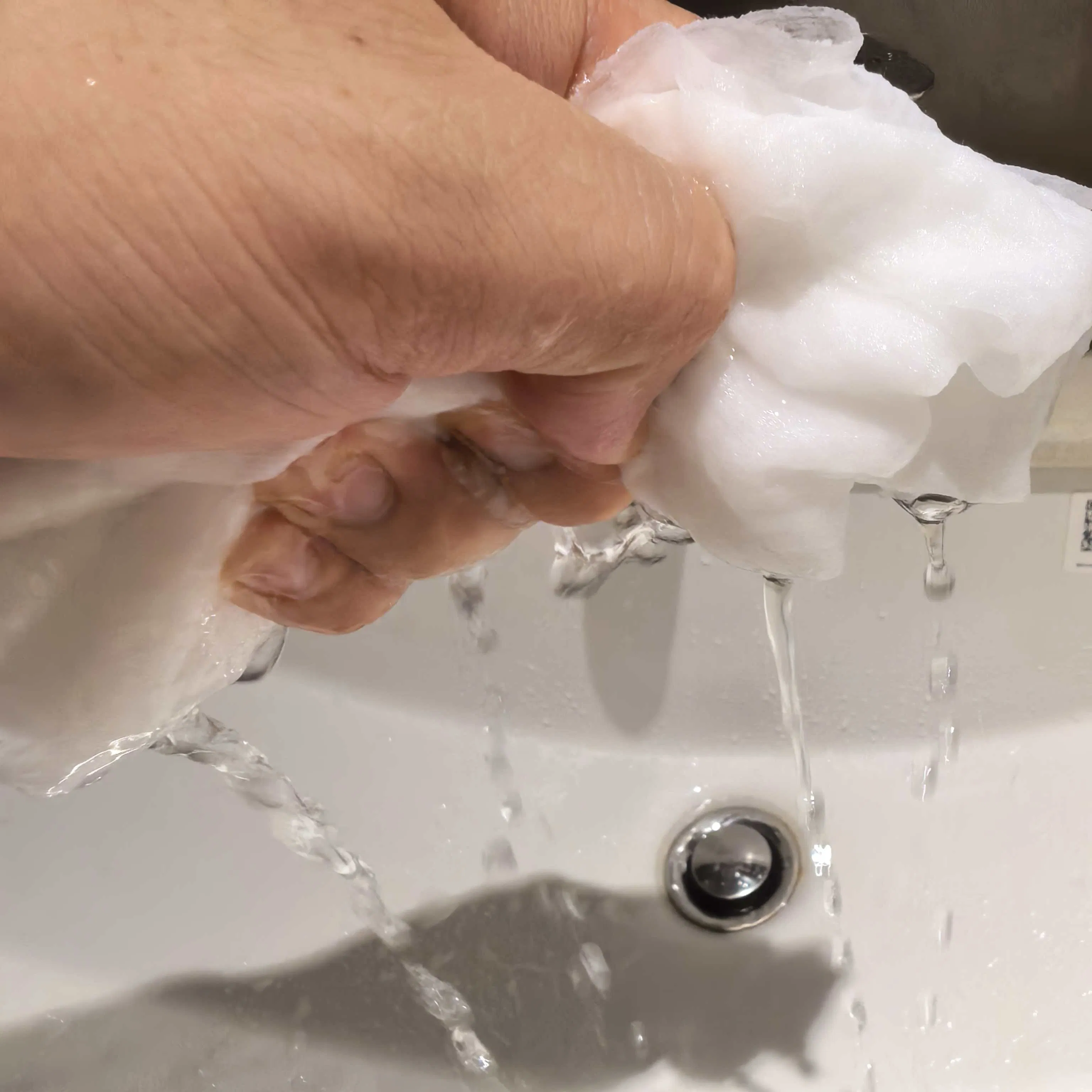 Factory Infant-Safe Disposable Cotton Bath Towels - Quick-Absorbing &amp; Fast-Drying, Portable Travel Essential