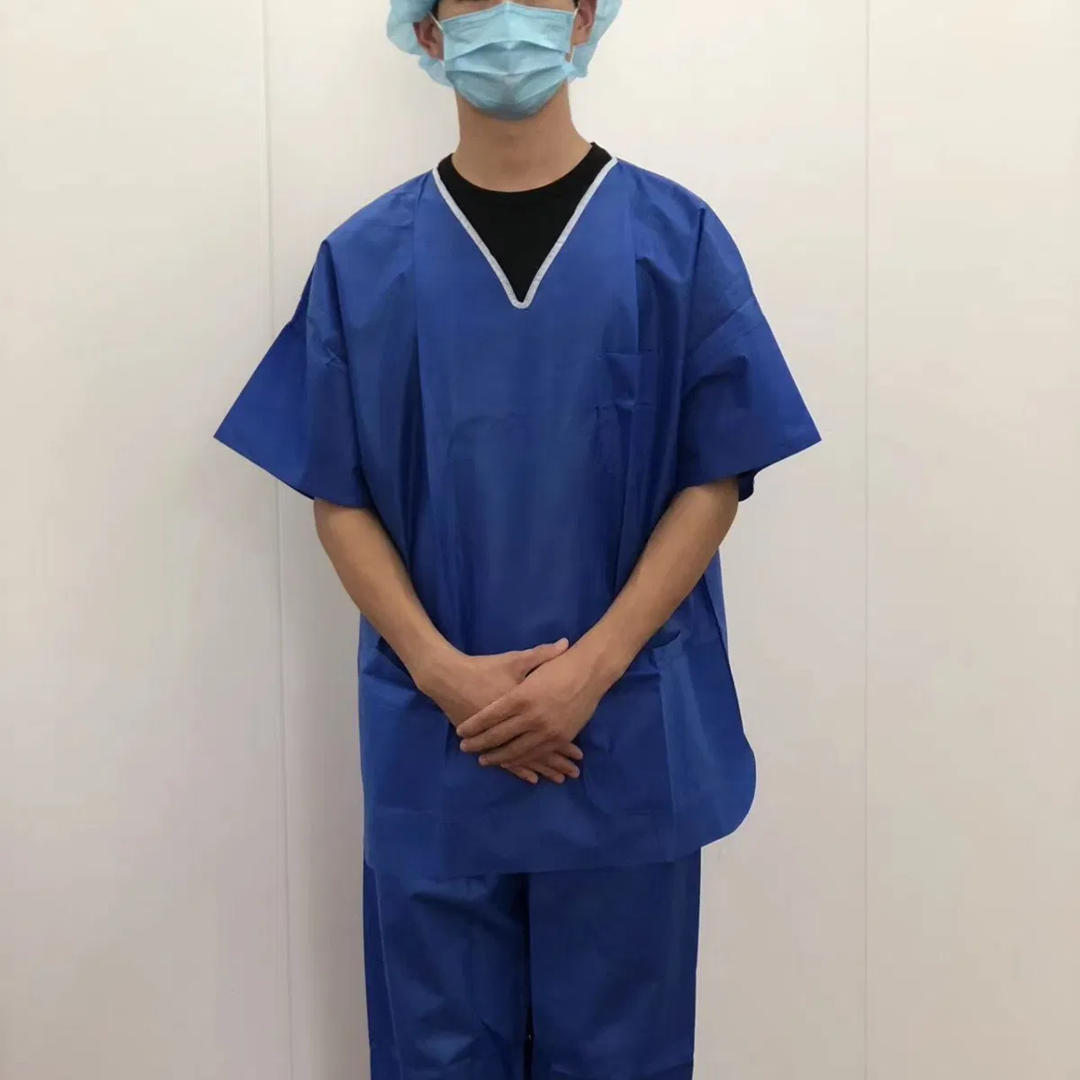 High Quality Disposable Medical Supply V-Collar Scrub Suit with CE Certification Hospital Uniform for Doctor Nurse Dental Use