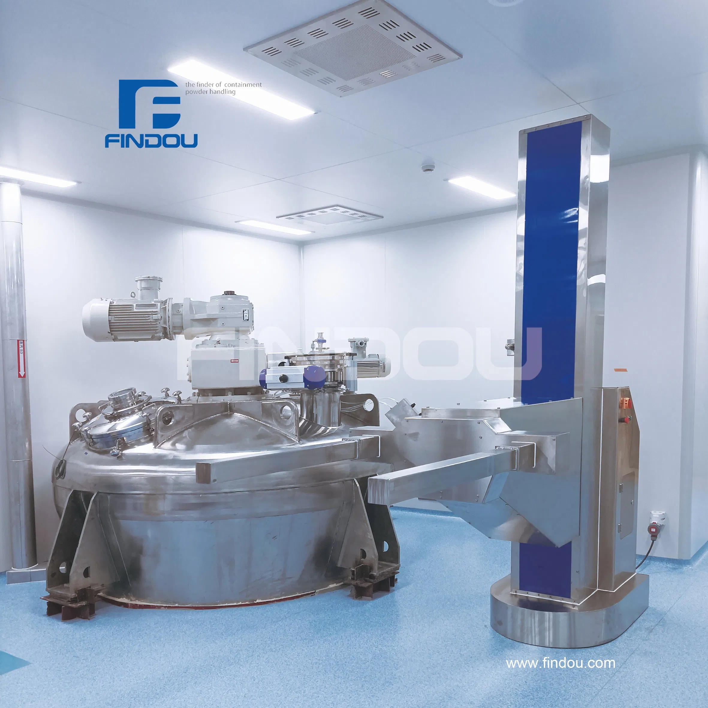 High-Performance Isolator System for Pharmaceutical and Chemical Research