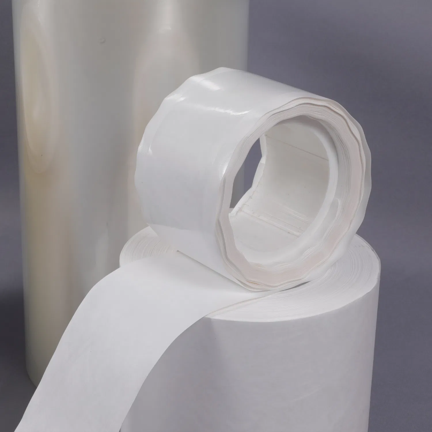 Hot Deal Tear Proof Paper Tyvek Bag Paper Packing Roll Sterilization Pouch