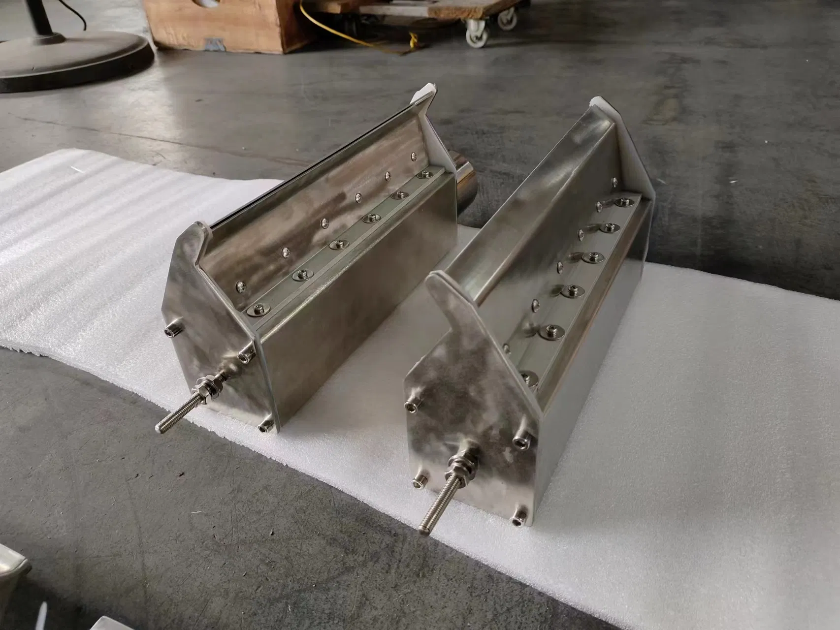 Heavy Duty Aluminum Air Knife, Stainless Steel Connection