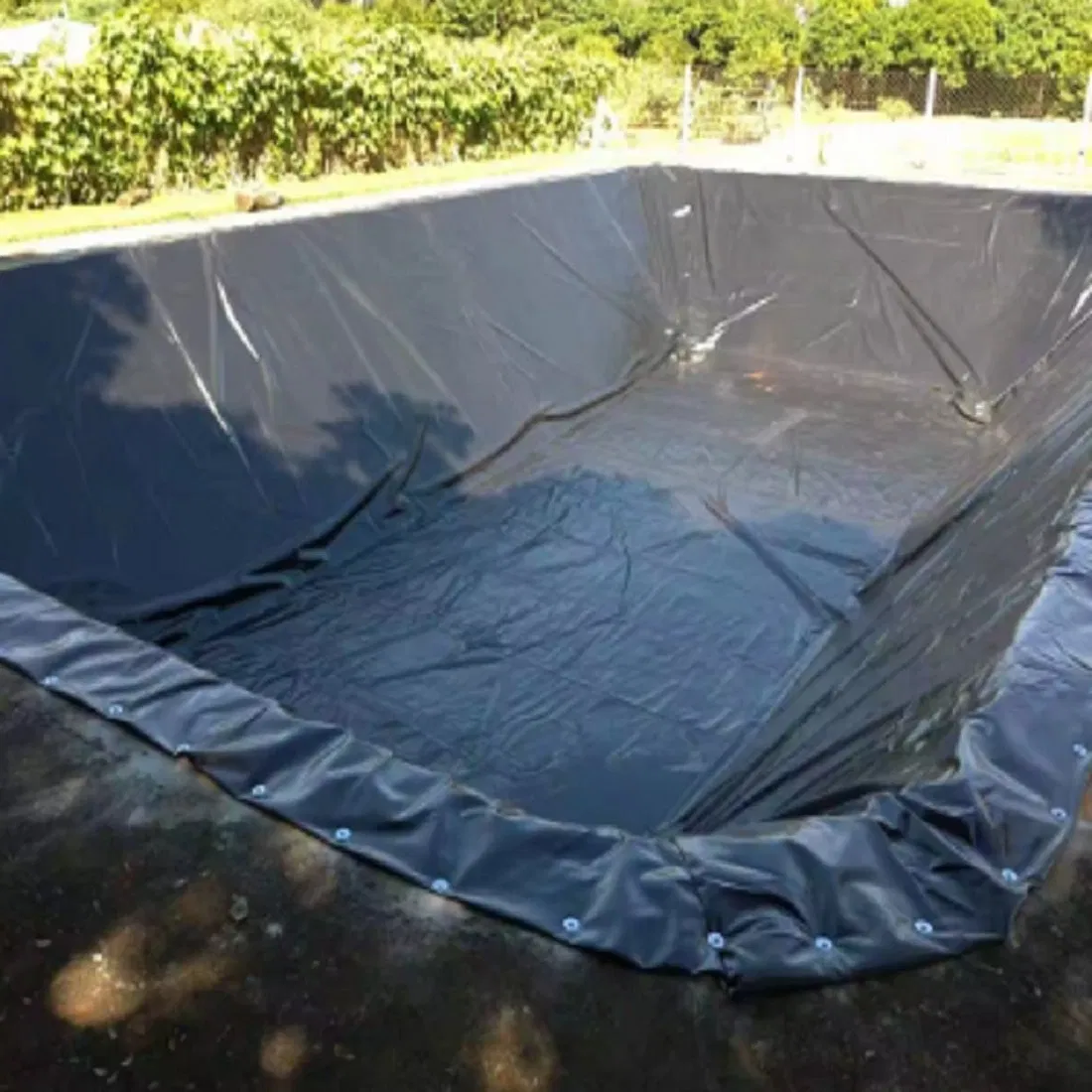 Durable HDPE Liner for Industrial Applications and Water Containment