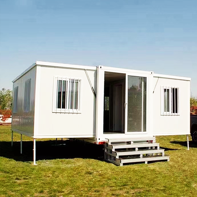 Expandable House 1