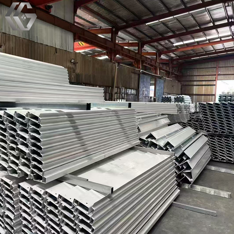 Thermal insulation and flame retardant rockwool sandwich wall panel