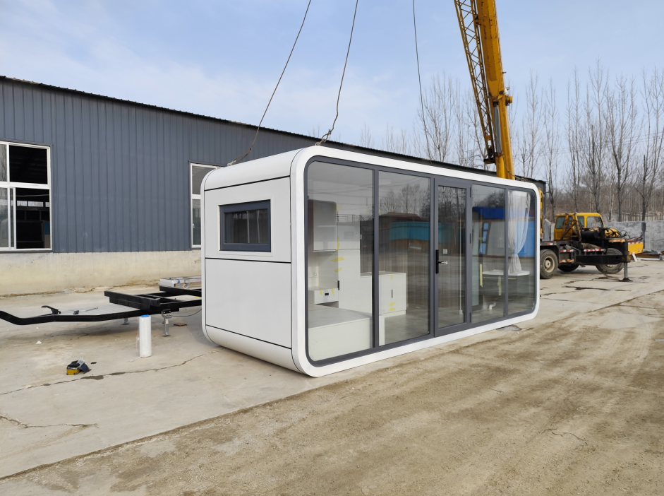 customized apple living cabin