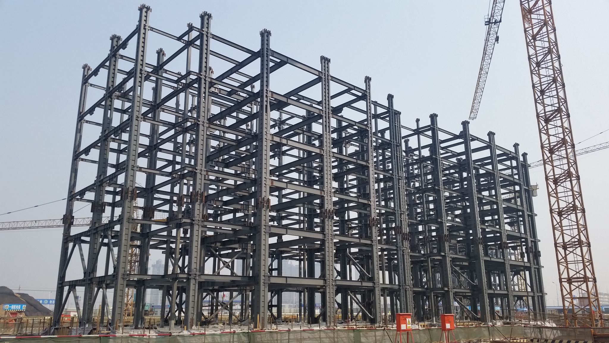 Steel Roof Truss Assembly