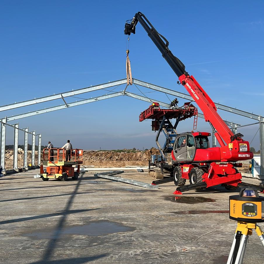 Customized Prefabricated Steel Structure Building Low Cost Office Factory Workshop Warehouse Steel Building